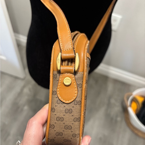 Vintage Gucci Micro GG Supreme Crossbody Shoulder Bag in Brown PVC Leather - Picture 3 of 15